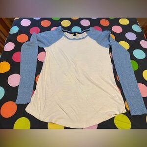 🌺3 for $30🌺Prince & Fox long sleeved shirt, size S/P. (S92)